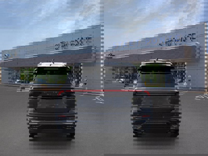 New 2026 Lincoln Nautilus Reserve image 5