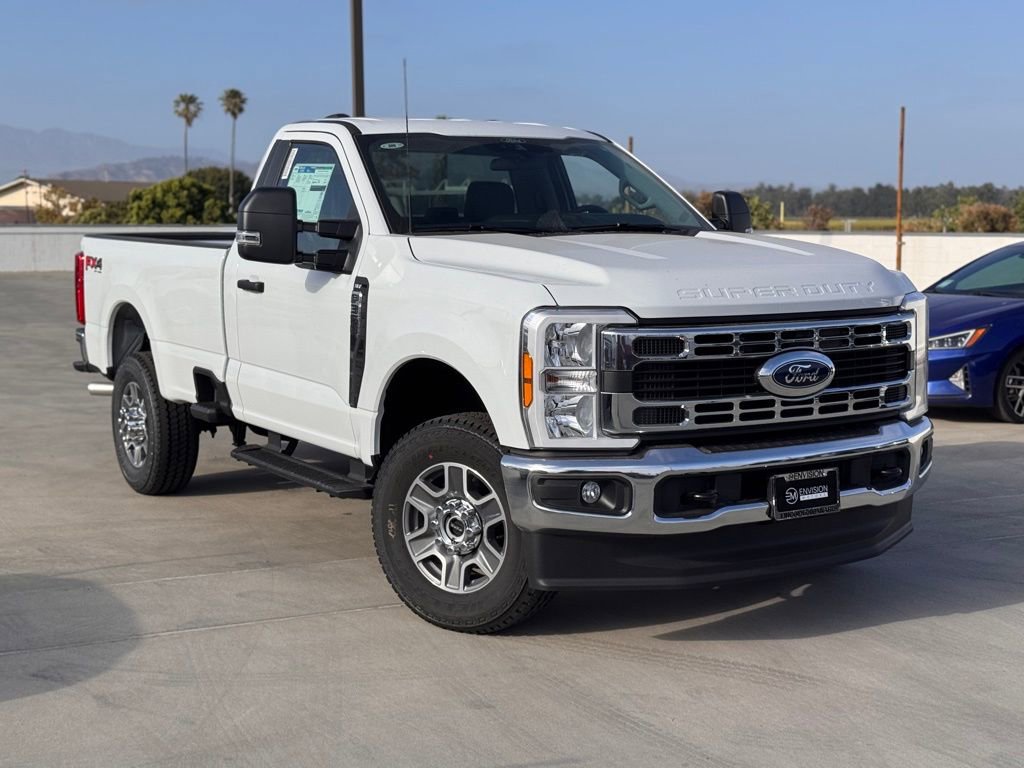 New 2025 Ford F350 XLT w/ FX4 Off-Road Package image 2
