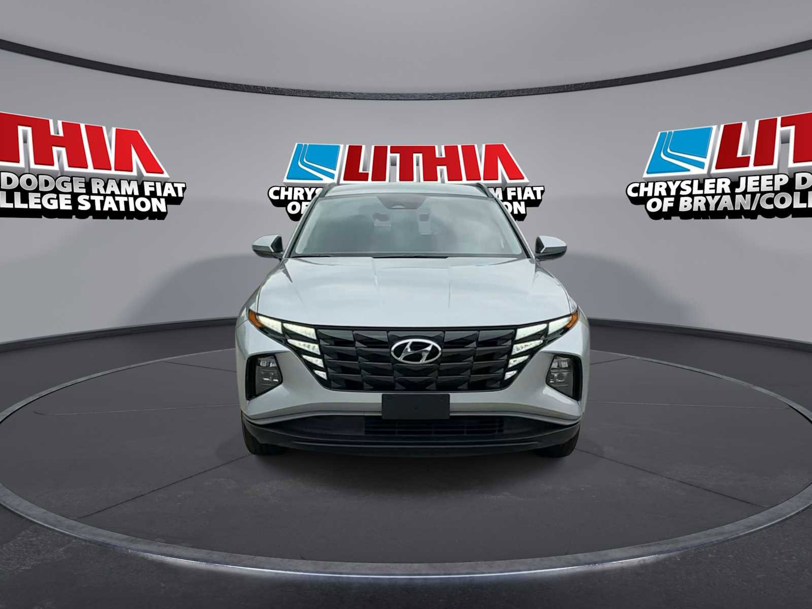 Used 2024 Hyundai Tucson SEL FWD image 3