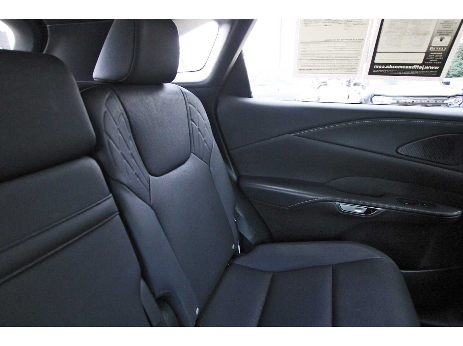 Used 2025 Lexus RX 350 Premium w/ Convenience Package FWD image 10