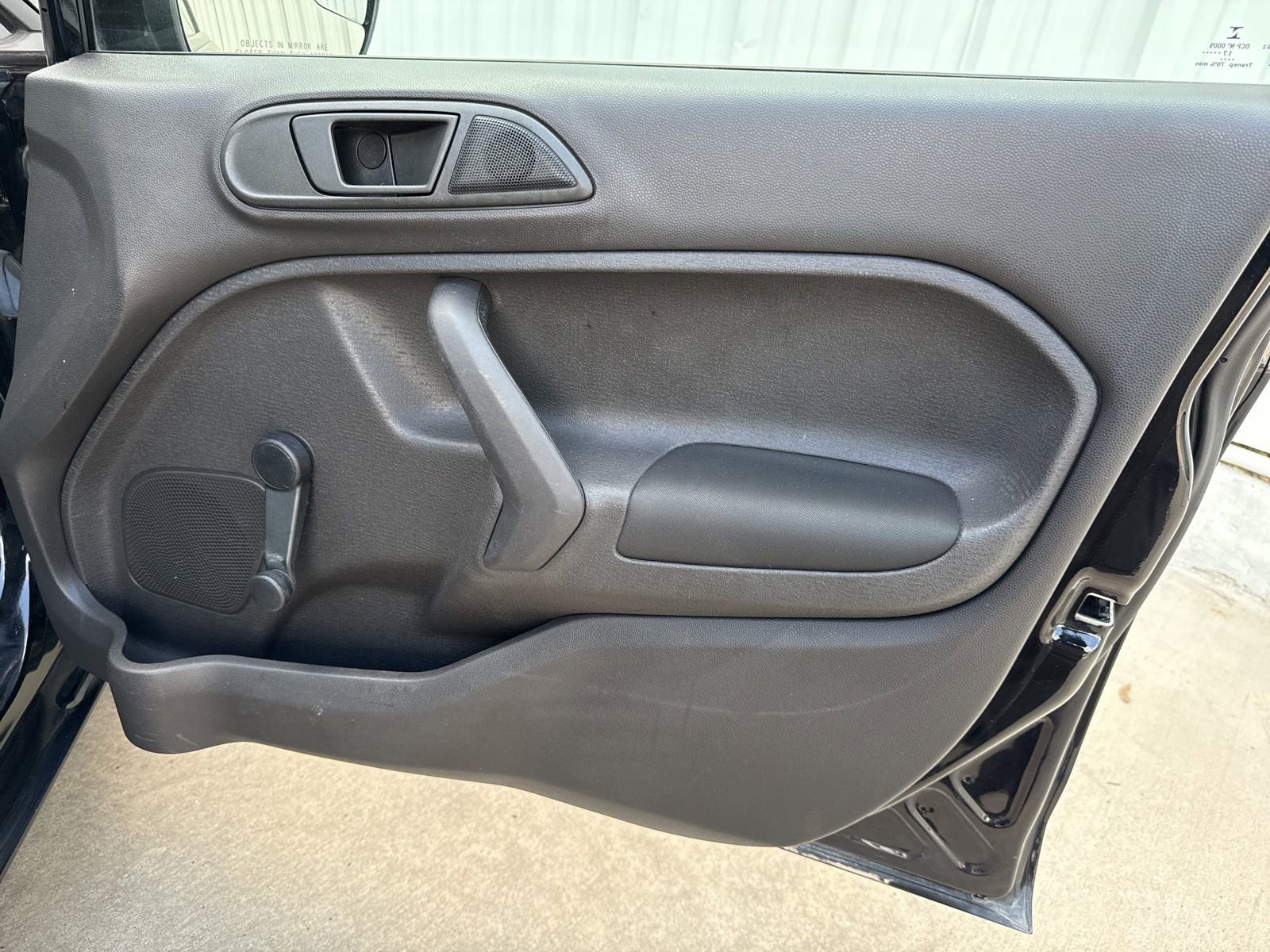 Used 2017 Ford Fiesta S FWD image 17