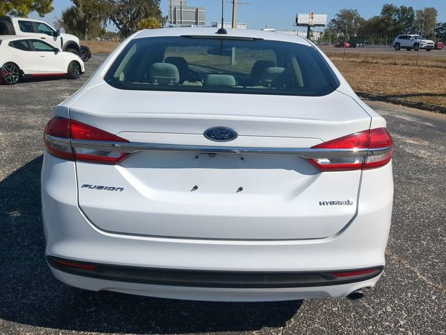 Used 2018 Ford Fusion S image 6