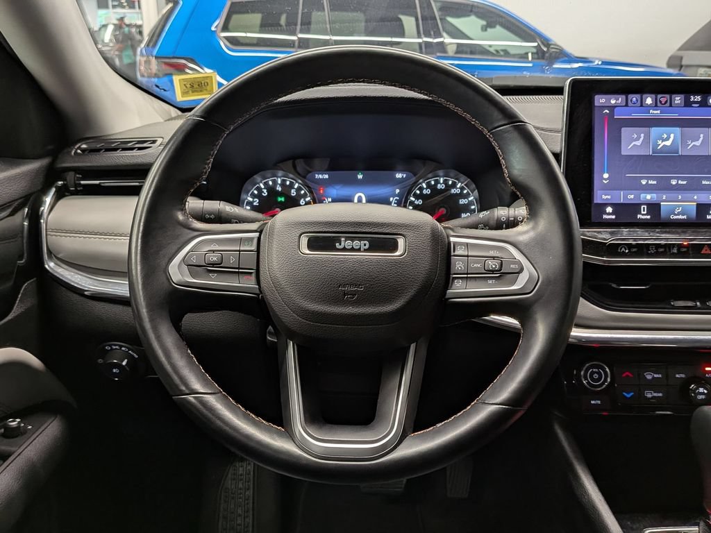 Used 2022 Jeep Compass Limited AWD/4WD image 13