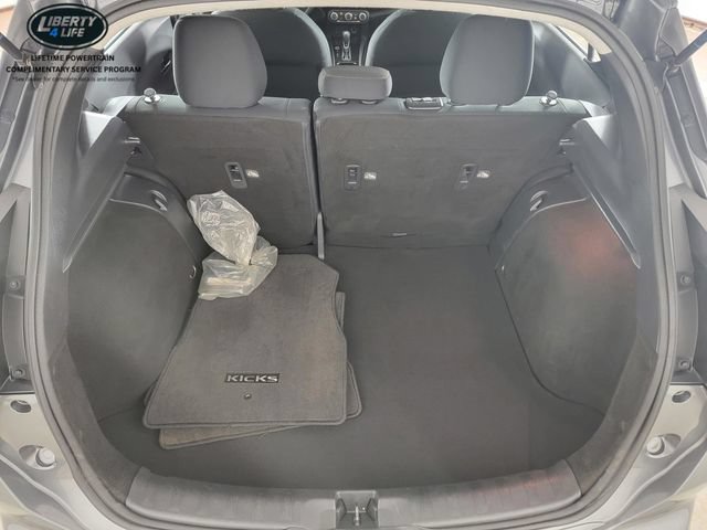 Used 2023 Nissan Kicks SV FWD image 15