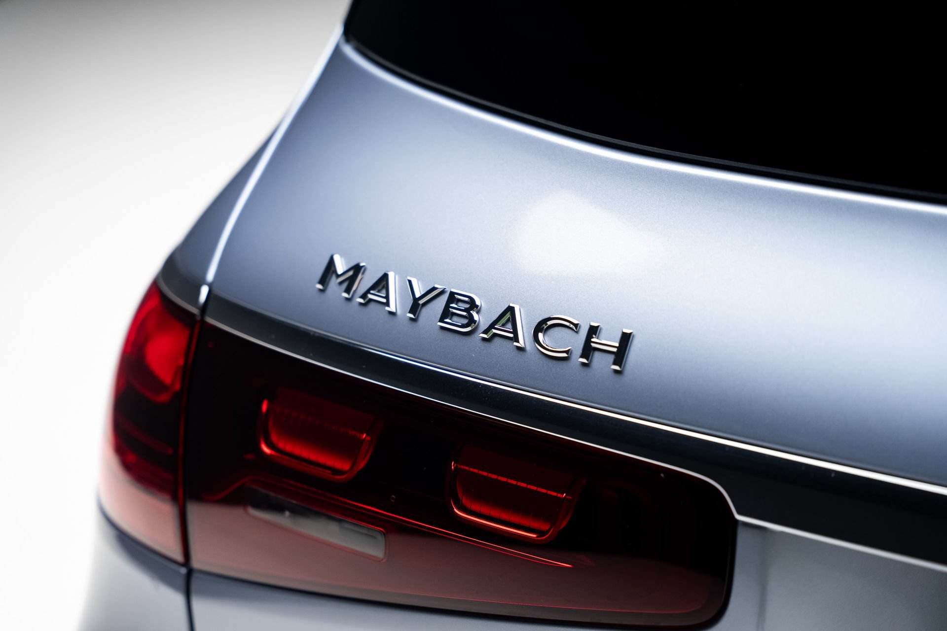 Used 2025 Mercedes-Benz Maybach GLS 600 4MATIC image 32