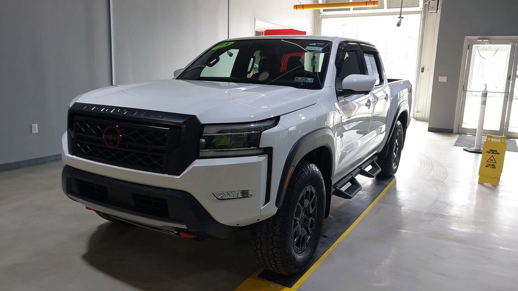 Used 2023 Nissan Frontier PRO-4X w/ Pro Convenience Package image 10