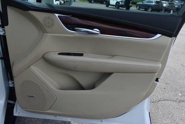 Used 2019 Cadillac XT5 Luxury FWD image 43