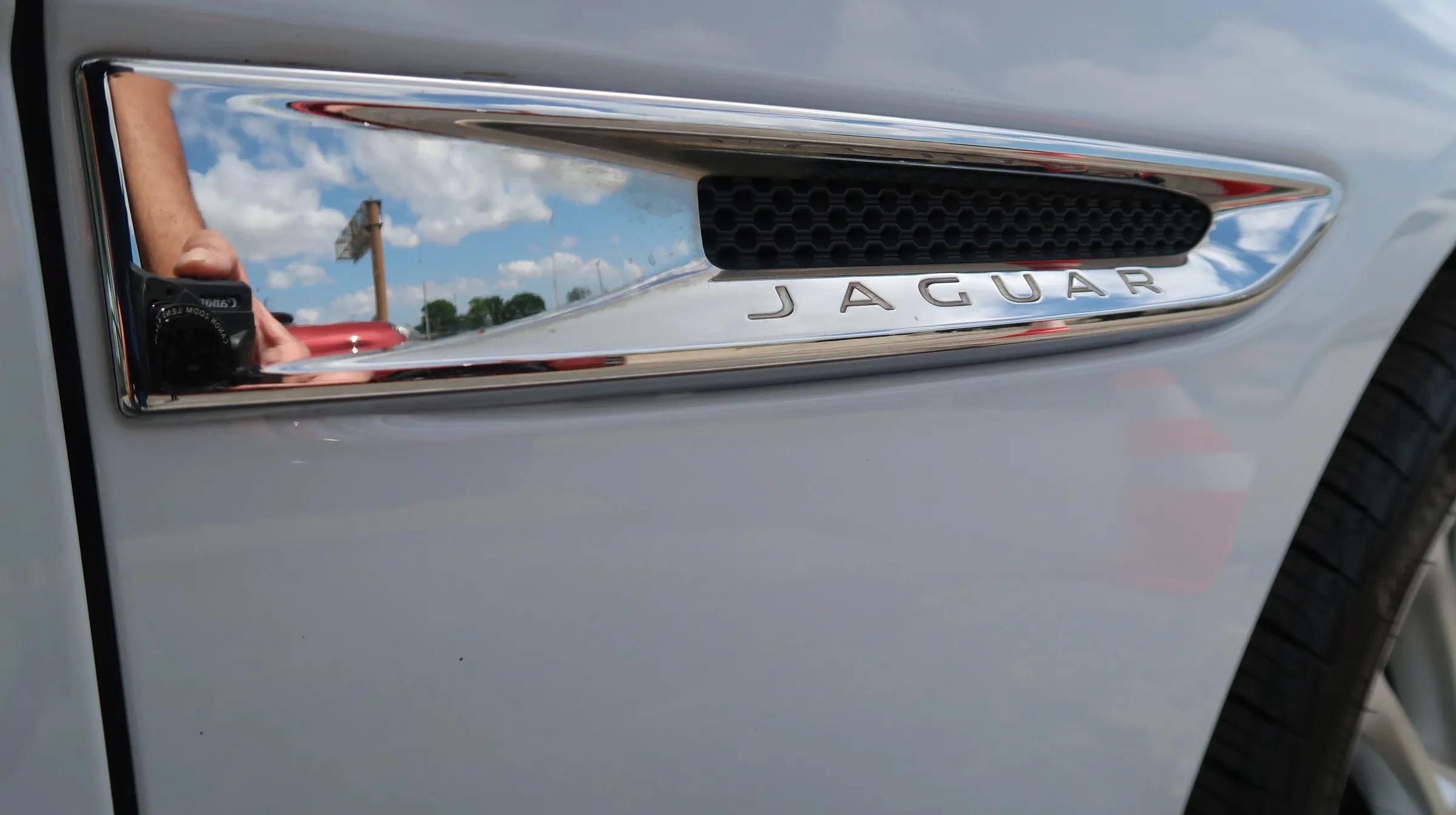 Used 2017 Jaguar XE First Edition AWD/4WD image 48