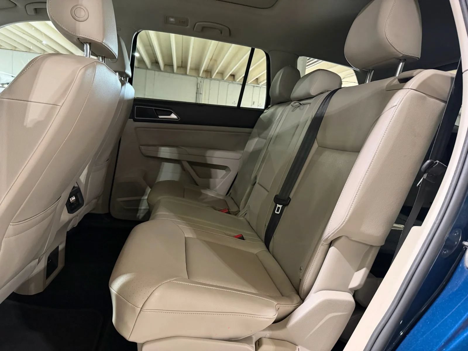 Used 2018 Volkswagen Atlas SEL AWD/4WD image 13