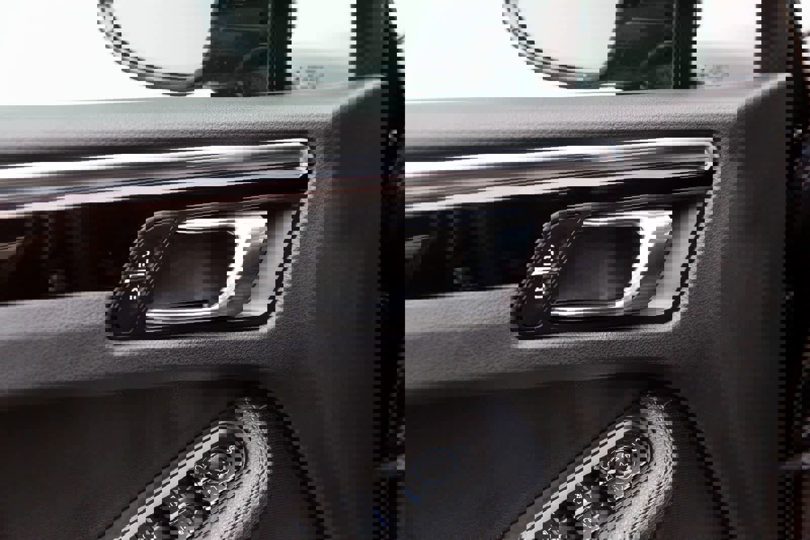 Used 2022 Porsche Macan image 23