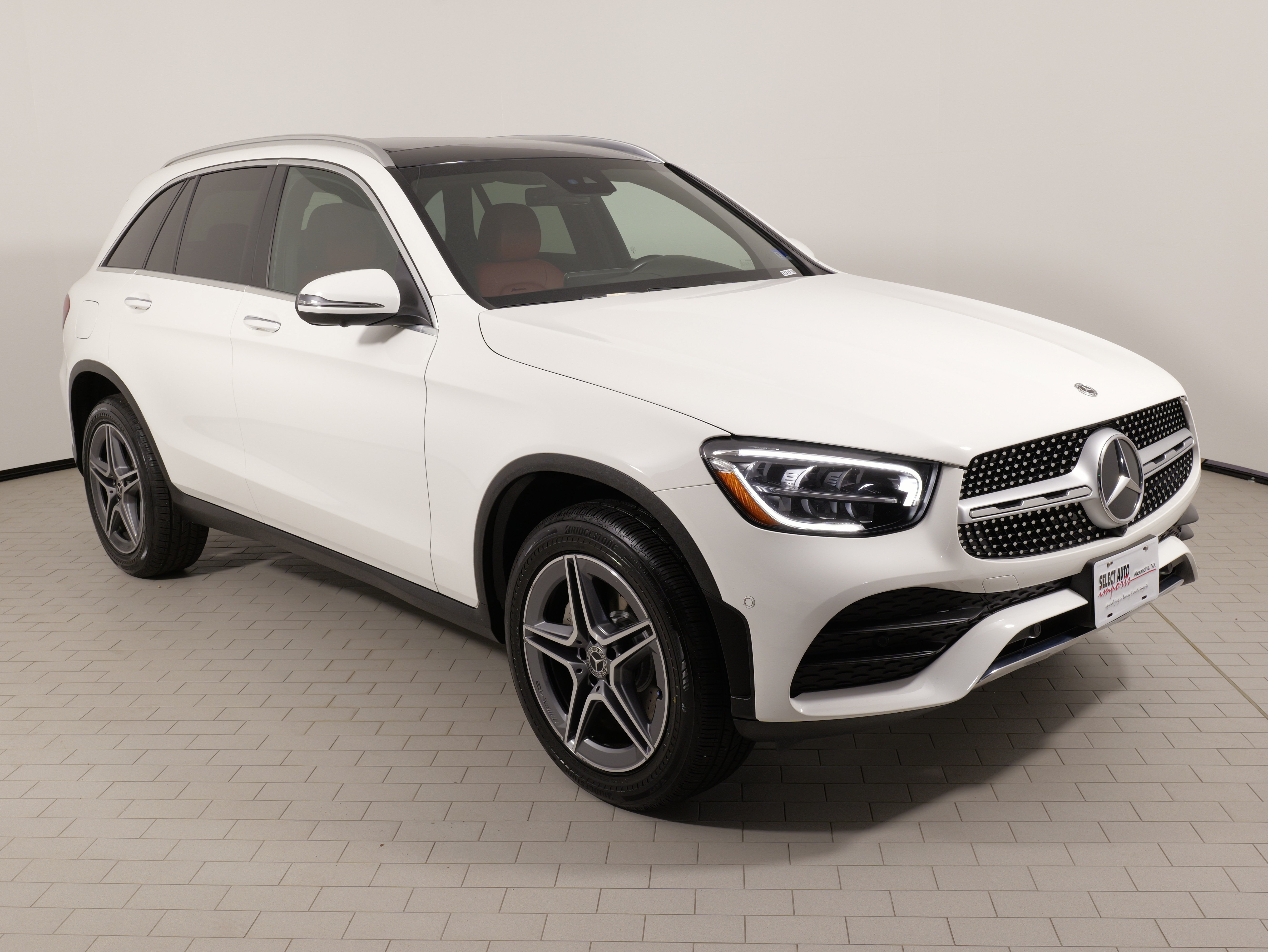 Used 2022 Mercedes-Benz GLC 300 4MATIC image 6