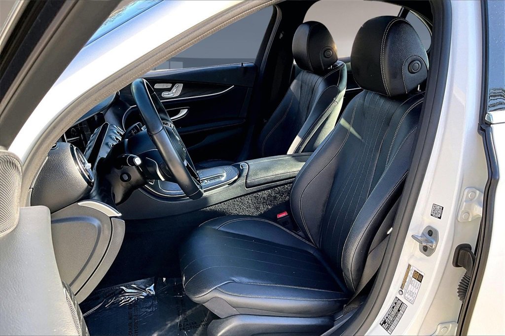 Used 2022 Mercedes-Benz E 350 Sedan image 19