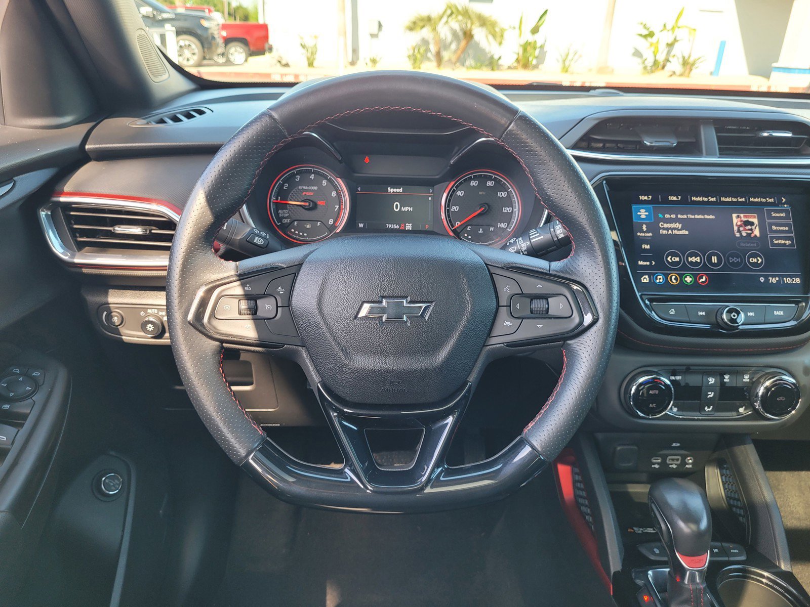 Used 2021 Chevrolet TrailBlazer RS w/ Sun and Liftgate Package image 15