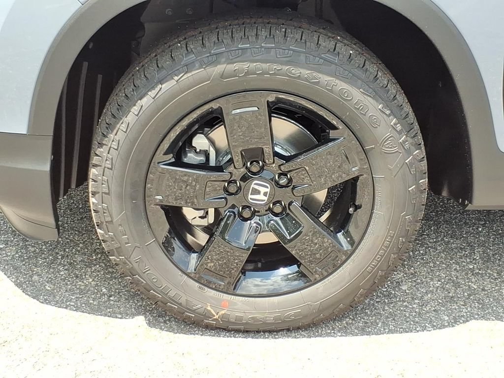 New 2026 Honda Ridgeline Black Edition image 4