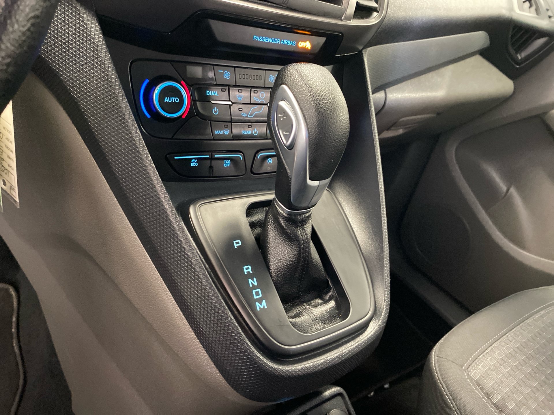 Used 2022 Ford Transit Connect XLT FWD image 24