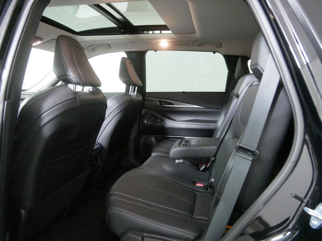 Used 2025 INFINITI QX60 Luxe image 20