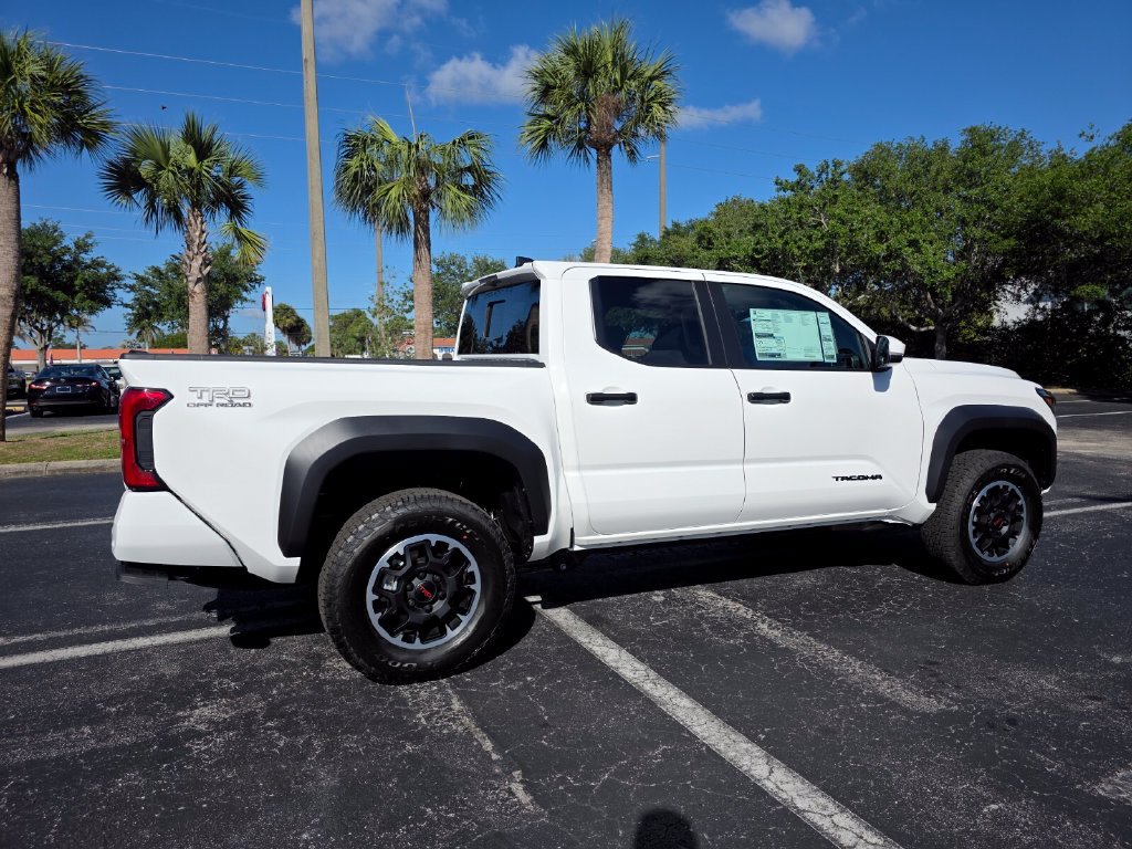 New 2026 Toyota Tacoma TRD Off-Road w/ TRD Off Road Upgrade Package AWD/4WD image 11