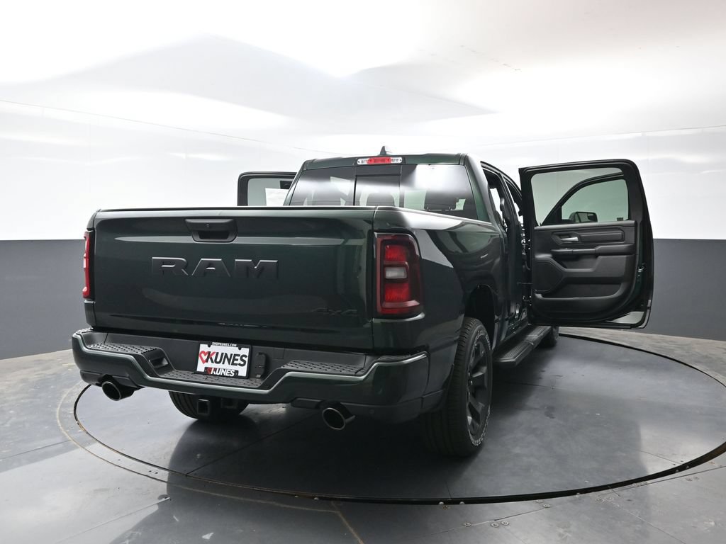 New 2026 RAM 1500 Express AWD/4WD image 45