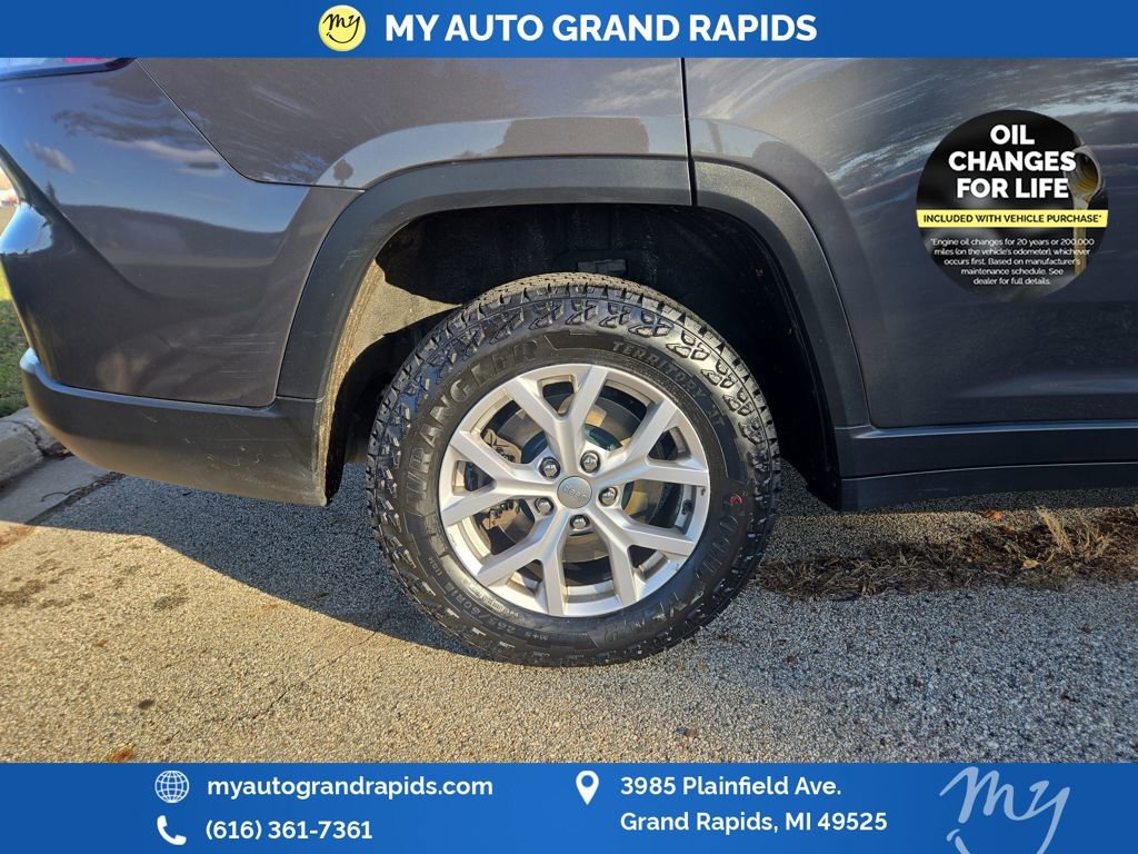 Used 2021 Jeep Grand Cherokee L Limited image 32