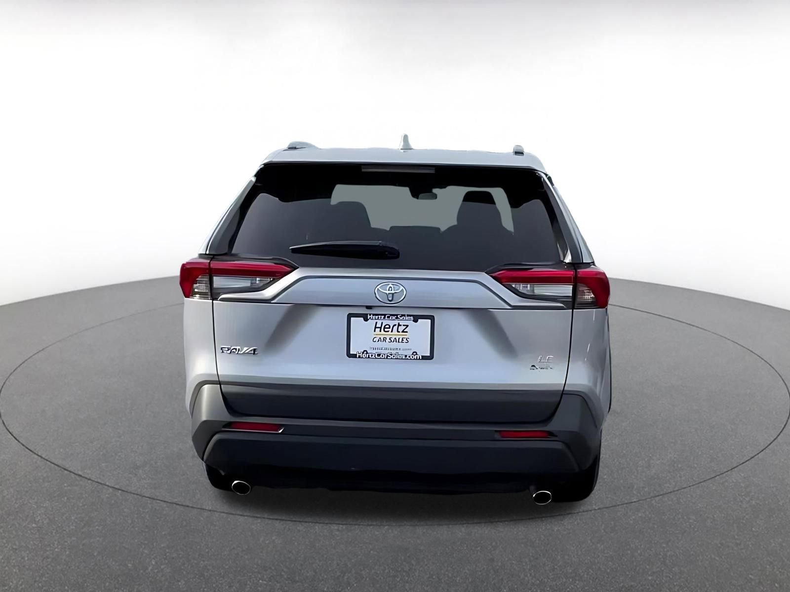 Used 2025 Toyota RAV4 LE image 12