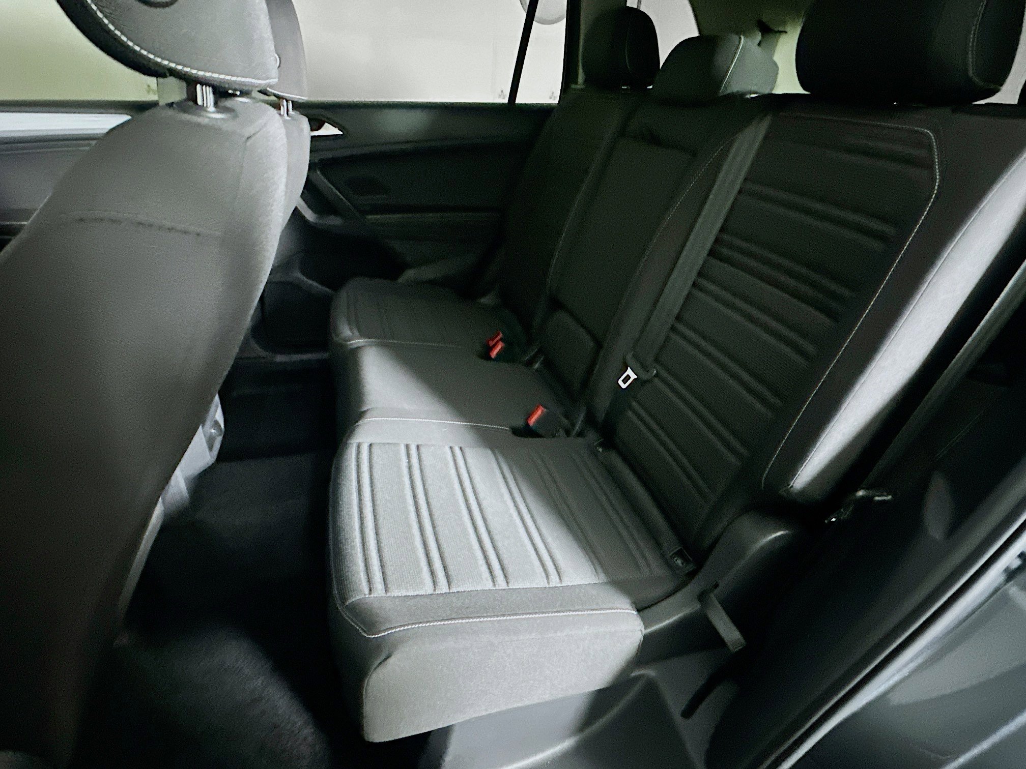 Used 2022 Volkswagen Tiguan S image 25