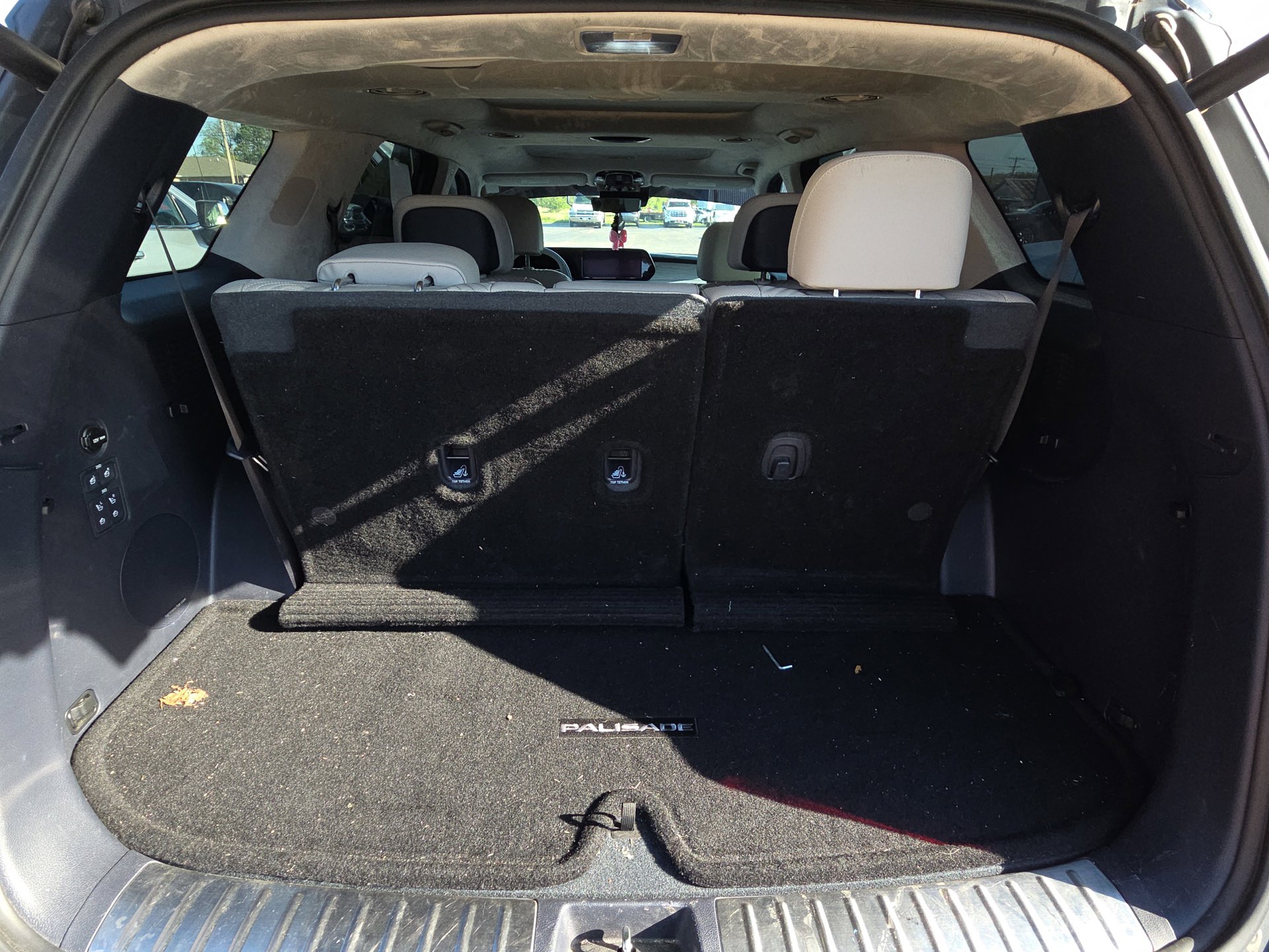 Used 2024 Hyundai Palisade Calligraphy image 16