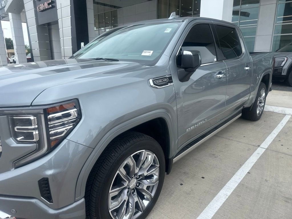 Used 2024 GMC Sierra 1500 Denali w/ Denali Reserve Package RWD image 3