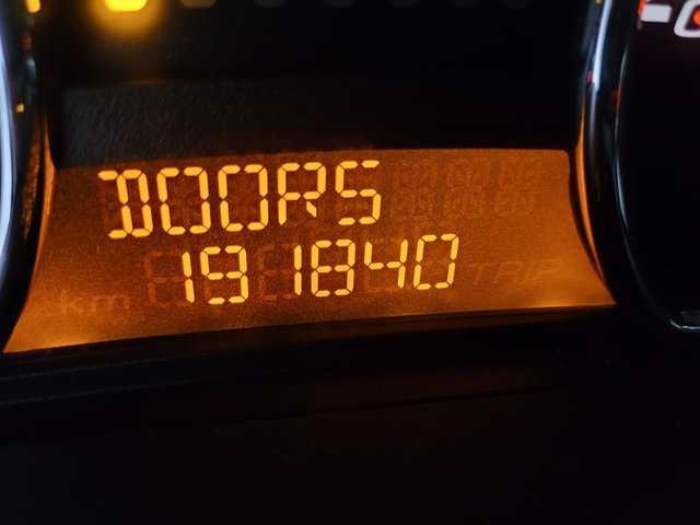 Used 2012 GMC Canyon SLE image 3