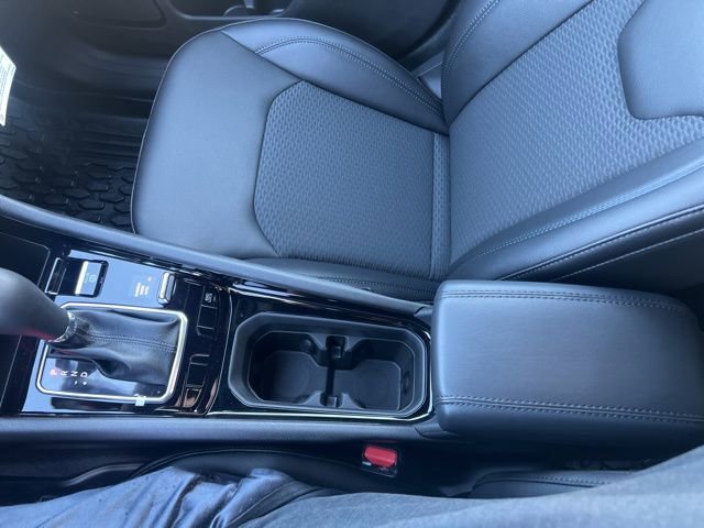 New 2026 Jeep Compass Latitude AWD/4WD image 25