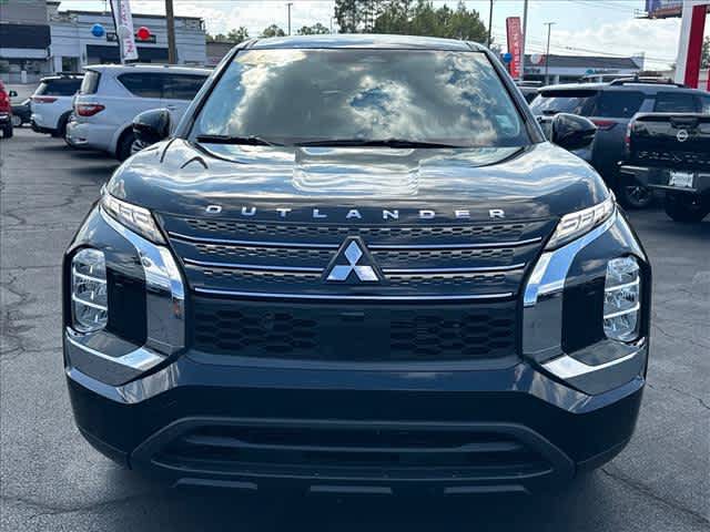 Used 2025 Mitsubishi Outlander ES AWD/4WD image 9