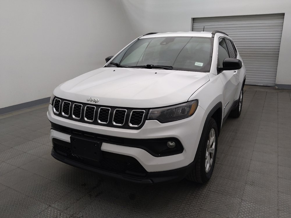 Used 2024 Jeep Compass Latitude AWD/4WD image 15