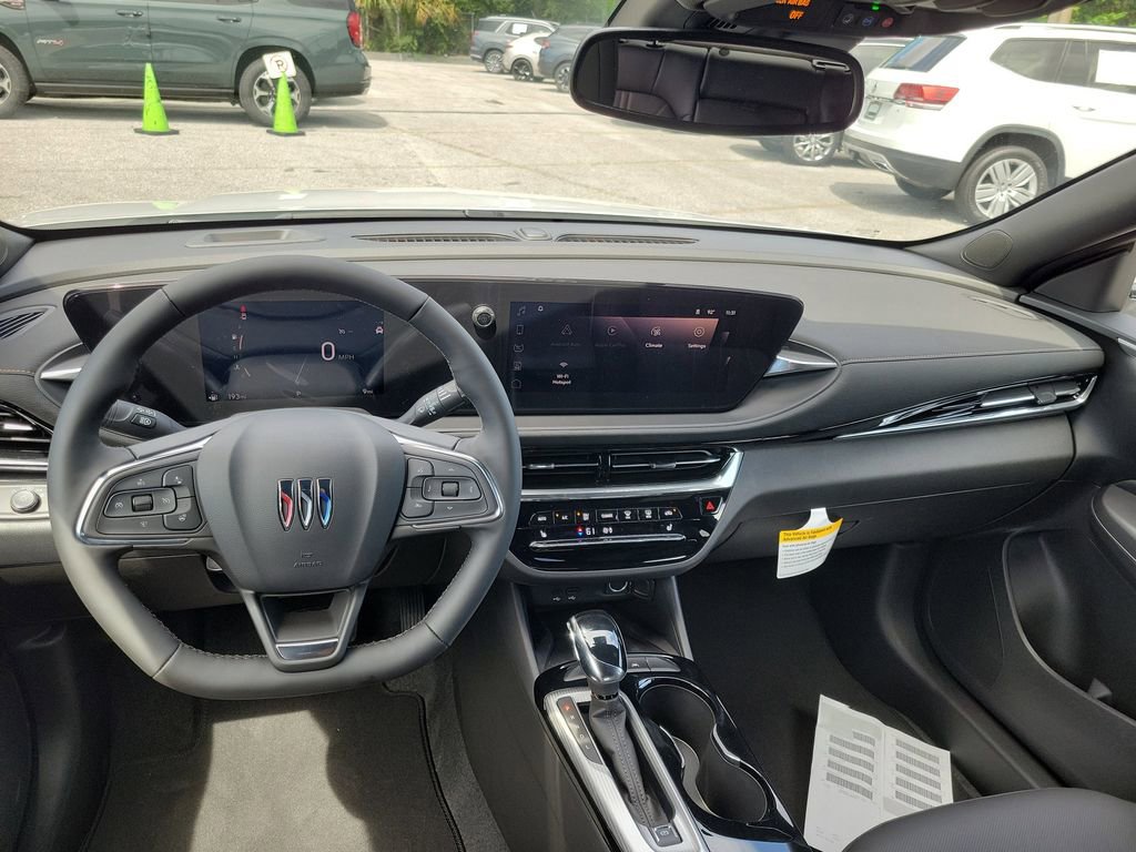 New 2025 Buick Envista Avenir image 28
