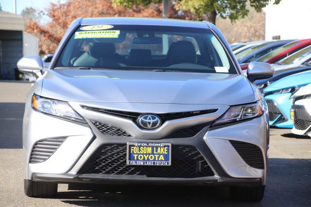 Certified 2019 Toyota Camry SE FWD image 4