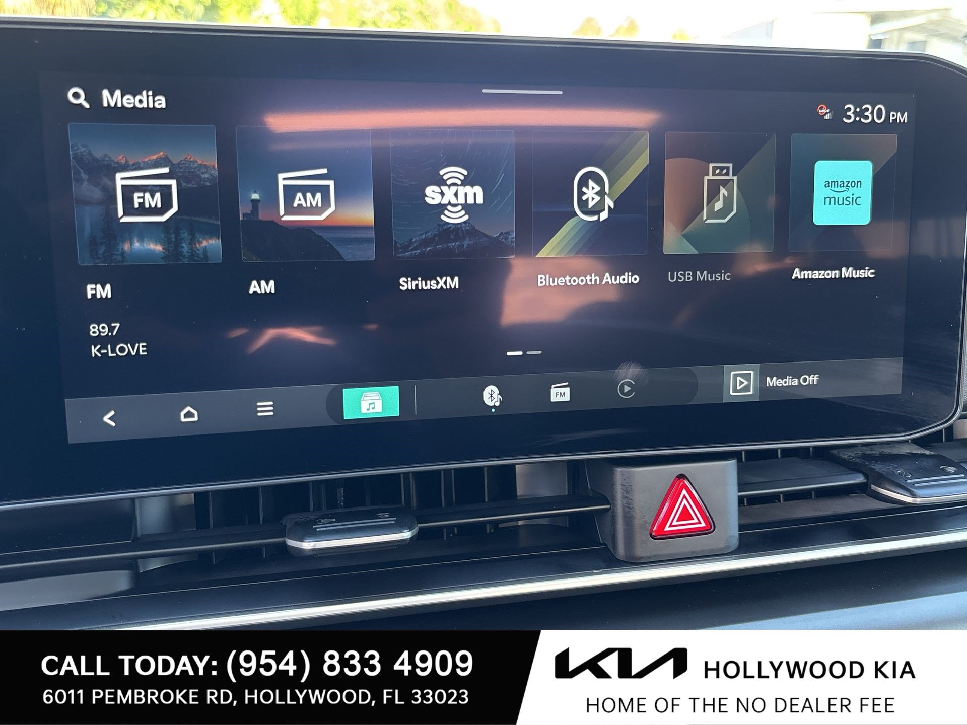 Used 2026 Kia Carnival SX FWD image 12