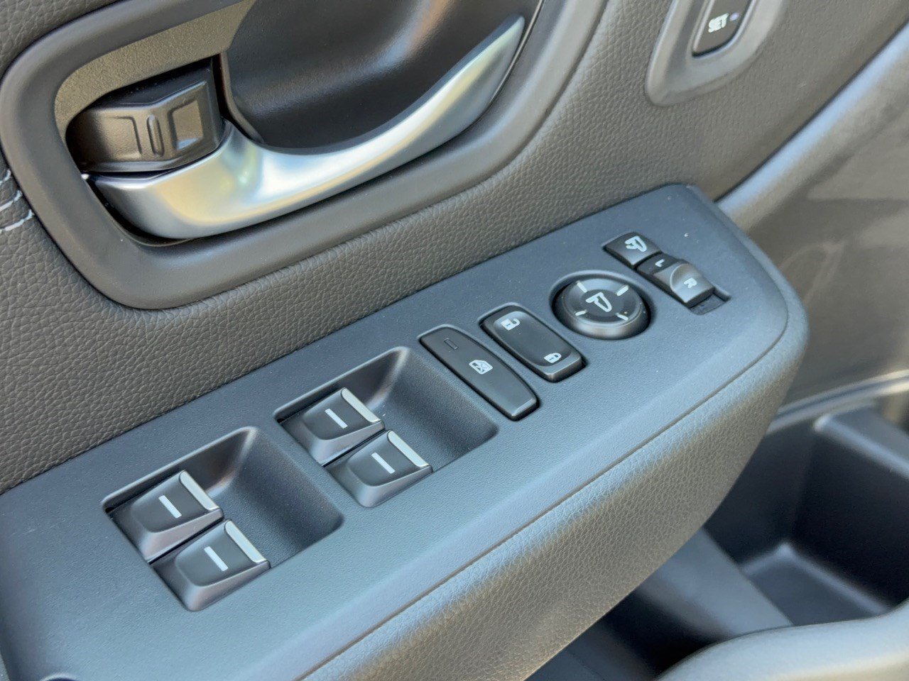 New 2026 Honda Pilot Touring image 15