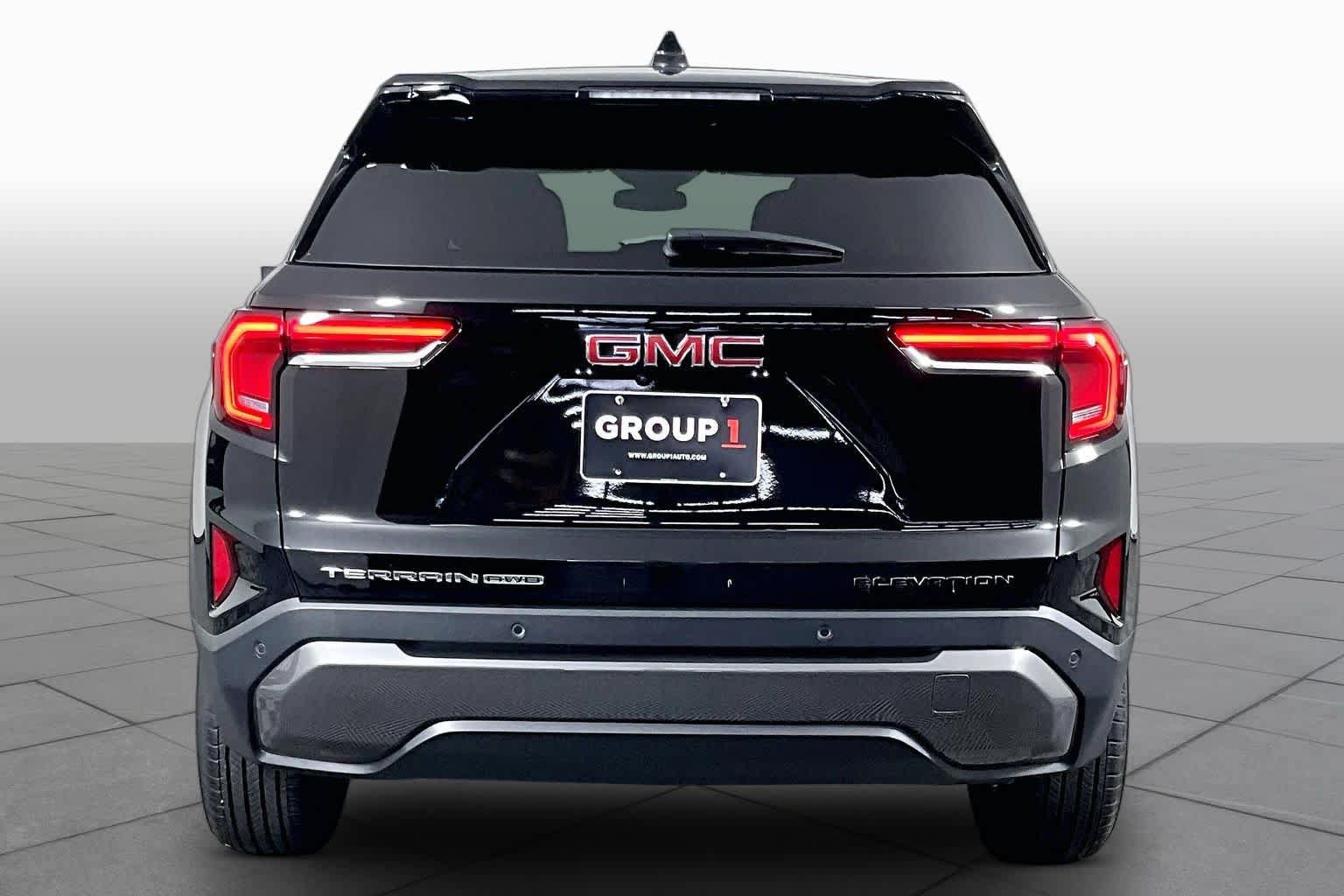 Certified 2026 GMC Terrain Elevation AWD/4WD image 5
