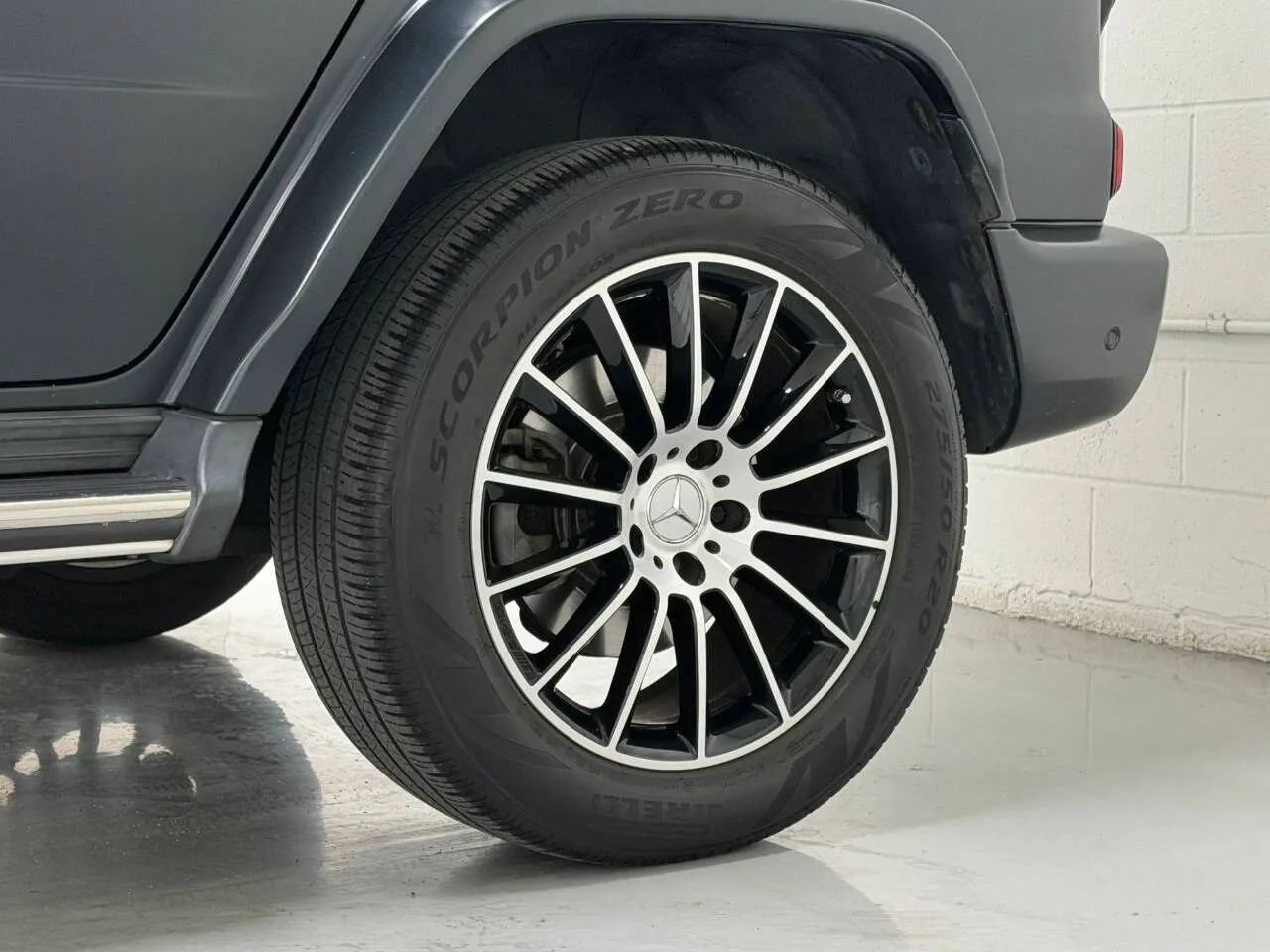 Used 2021 Mercedes-Benz G 550 image 41
