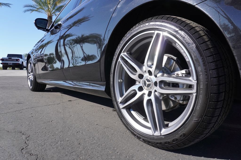 Used 2019 Mercedes-Benz E 300 E 300 image 6