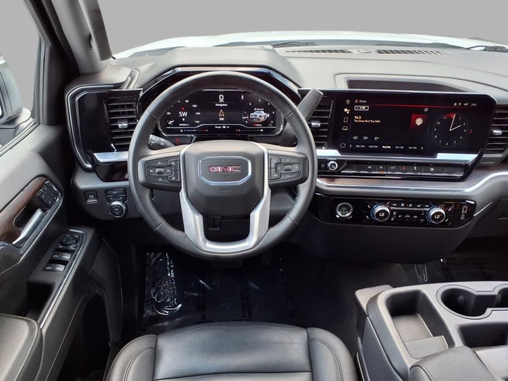 Used 2024 GMC Sierra 1500 SLT image 5
