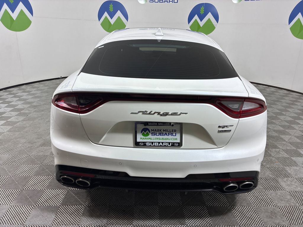 Used 2020 Kia Stinger GT1 image 9