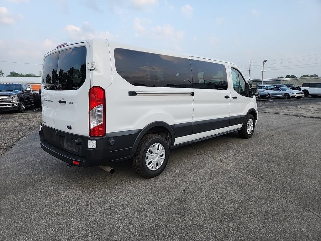 Used 2024 Ford Transit 350 XLT RWD image 8