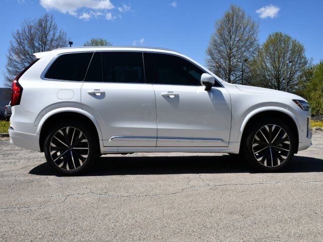 New 2026 Volvo XC90 B6 Ultra w/ Protection Package AWD/4WD image 8