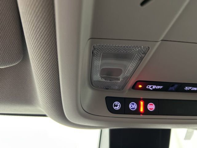 Used 2022 Chevrolet Equinox LT AWD/4WD image 11