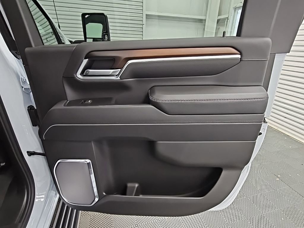 New 2026 GMC Sierra 2500 Denali w/ Denali Reserve Package image 37