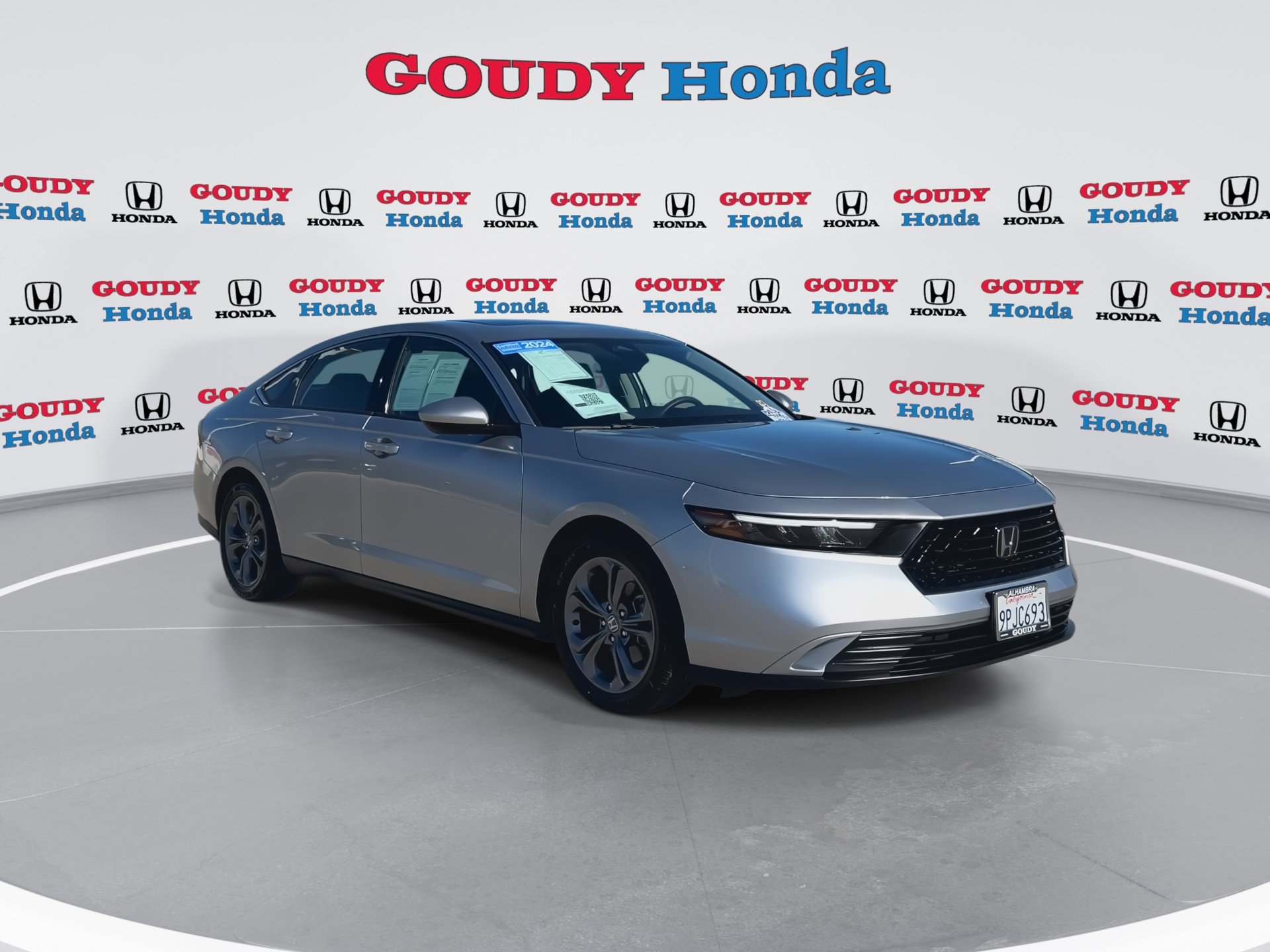 Certified 2024 Honda Accord EX image 2