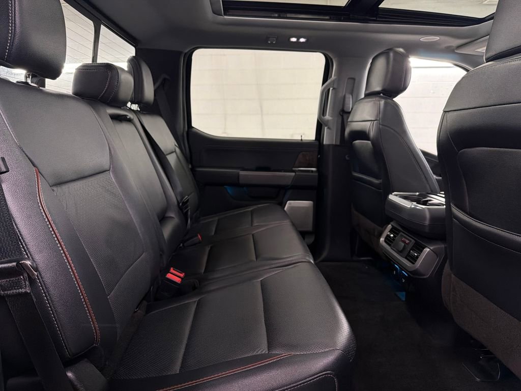 Used 2022 Ford F150 Lariat w/ Equipment Group 502A High image 30