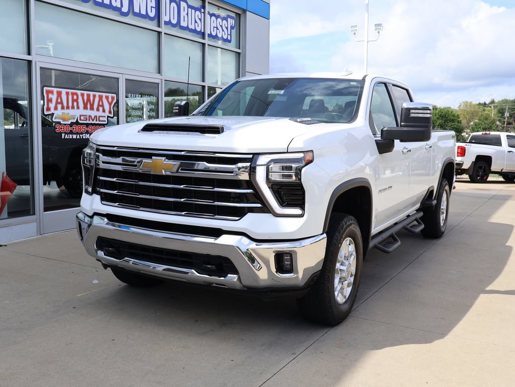 Certified 2024 Chevrolet Silverado 2500 LTZ AWD/4WD image 6