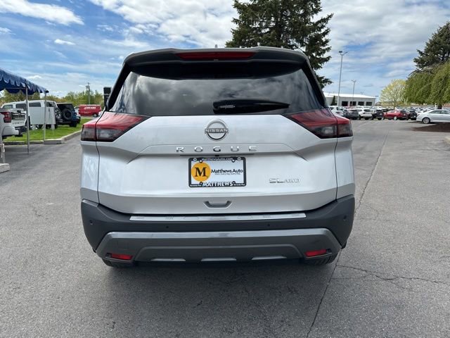 Certified 2023 Nissan Rogue SL w/ SL Premium Package AWD/4WD image 4