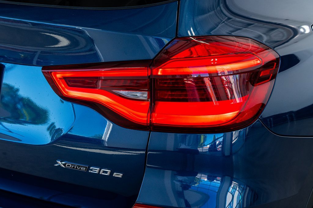 Used 2020 BMW X3 xDrive30e w/ Convenience Package image 29