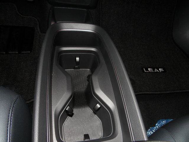 New 2026 Nissan Leaf Platinum+ w/ Cargo Package (Platinum+) image 27